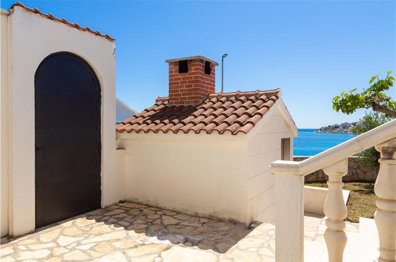 4 Bedroom Villa with Pool in Sevid near Primosten, Sleeps 8