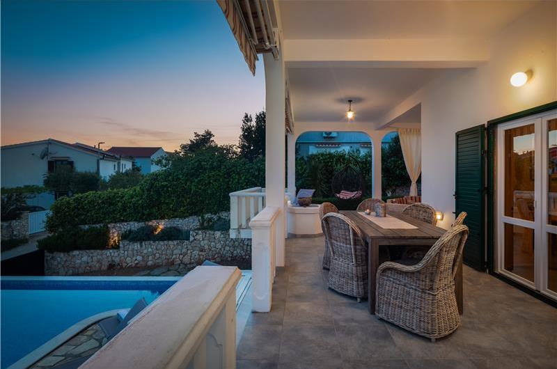 4 Bedroom Villa with Pool in Sevid near Primosten, Sleeps 8