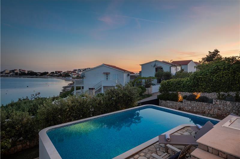 4 Bedroom Villa with Pool in Sevid near Primosten, Sleeps 8