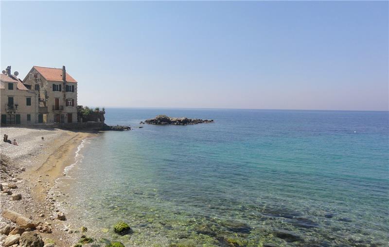 4 Bedroom Villa in Komiza on Vis Island, Sleeps 9-11