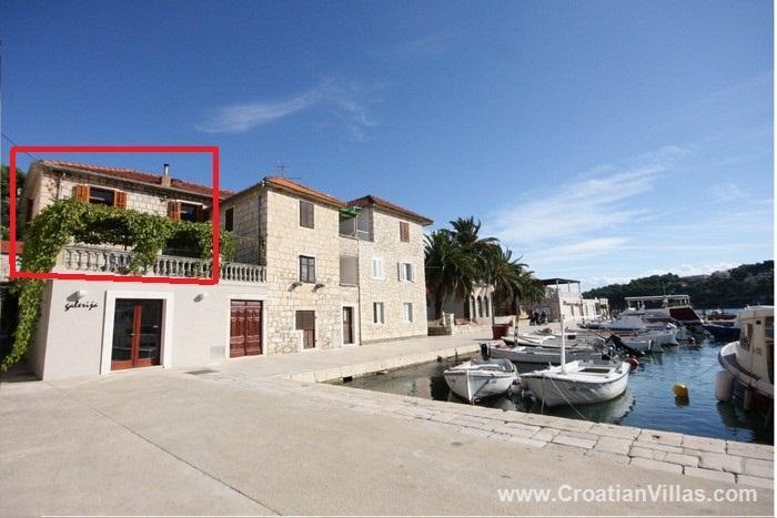 2 bedroom Apartment with terrace on Hvar Island, Sleeps 4-5