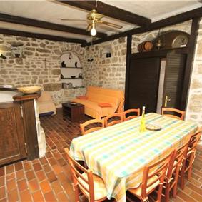 6 bedroom villa in Brela, Makarska Riviera, Sleeps 10-11