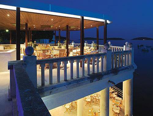 Hotel Amfora Grand Beach Resort 4* - Hvar 