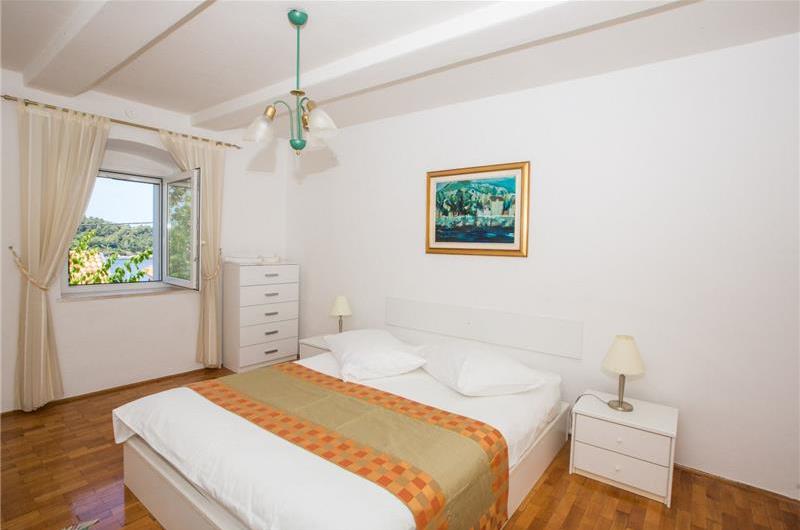 4 Bedroom Villa in Cavtat near Dubrovnik, Sleeps 6-7