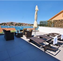 5 Bedroom Seaside Villa with Pool near Rogoznica, sleeps 10-12