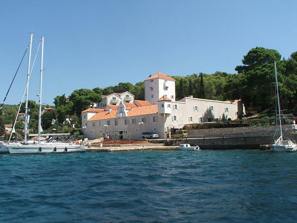 Luxury Dalmatian Island Castle-style Villa with Pool, sleeps 20-24