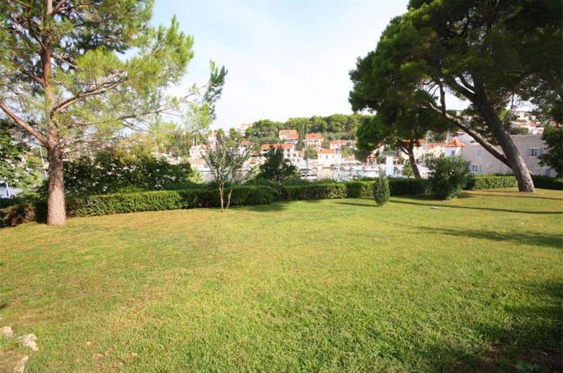 Luxury Dalmatian Island Castle-style Villa with Pool, sleeps 20-24