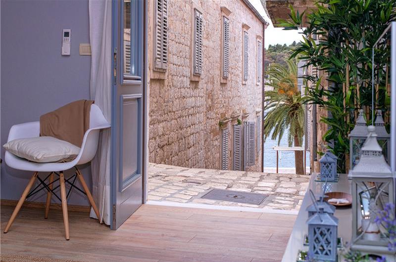 1 Bedroom Luxury Apartments in Hvar Town, Sleeps 2