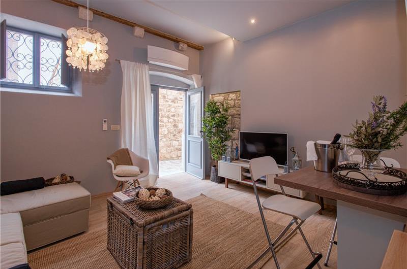 1 Bedroom Luxury Apartments in Hvar Town, Sleeps 2