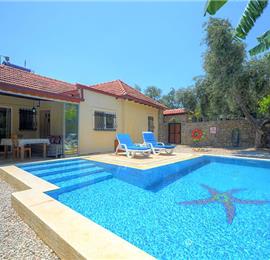 2 Bedroom Villa with pool in Bodrum, Sleeps 4 