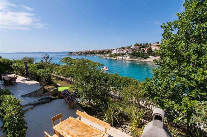 5 Bedroom Villa with Pool on Ciovo near Trogir sleeps 10-14