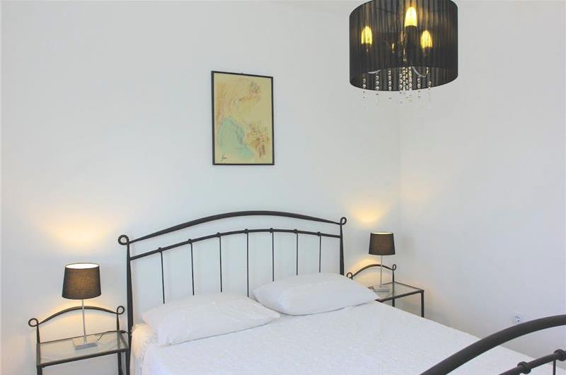 5 Bedroom Villa with Pool in Supetar, Sleeps 10-13