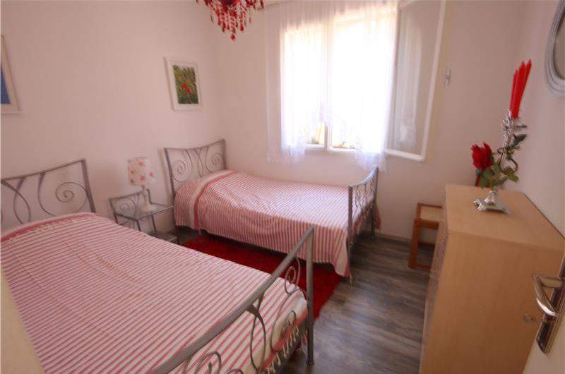 5 Bedroom Villa with Pool in Supetar, Sleeps 10-13