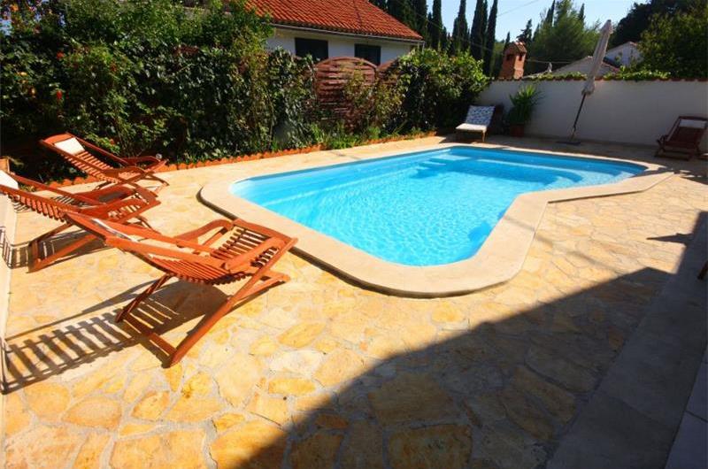 5 Bedroom Villa with Pool in Supetar, Sleeps 10-13