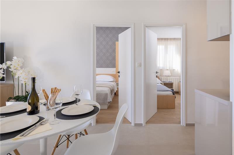 6 Bedroom Waterfront Villa with Pool in Uvala Ljubljeva near Trogir, Sleeps 12-13