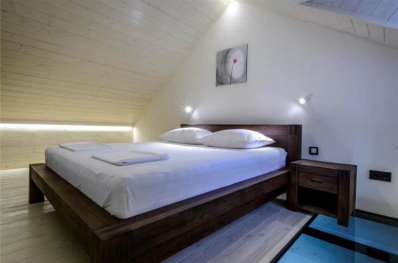 Luxury 6 bed villa with pool and large grounds in Zaton, Dubrovnik Region - sleeps 12-14