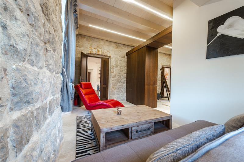 Luxury 6 bed villa with pool and large grounds in Zaton, Dubrovnik Region - sleeps 12-14