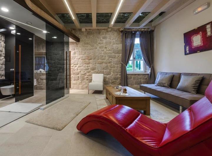 Luxury 6 bed villa with pool and large grounds in Zaton, Dubrovnik Region - sleeps 12-14