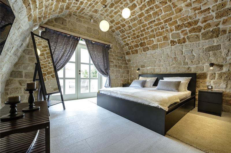 Luxury 6 bed villa with pool and large grounds in Zaton, Dubrovnik Region - sleeps 12-14