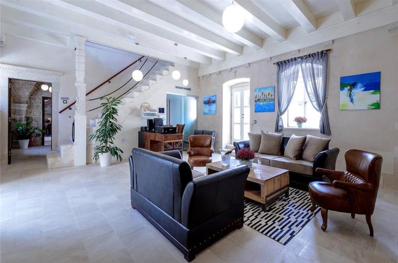 Luxury 6 bed villa with pool and large grounds in Zaton, Dubrovnik Region - sleeps 12-14