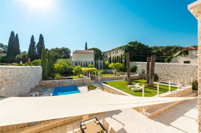 Luxury 6 bed villa with pool and large grounds in Zaton, Dubrovnik Region - sleeps 12-14