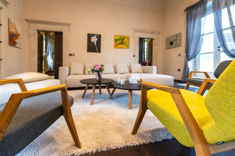 Luxury 6 bed villa with pool and large grounds in Zaton, Dubrovnik Region - sleeps 12-14
