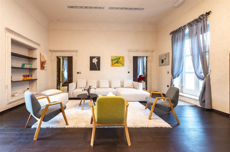 Luxury 6 bed villa with pool and large grounds in Zaton, Dubrovnik Region - sleeps 12-14