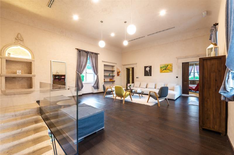 Luxury 6 bed villa with pool and large grounds in Zaton, Dubrovnik Region - sleeps 12-14
