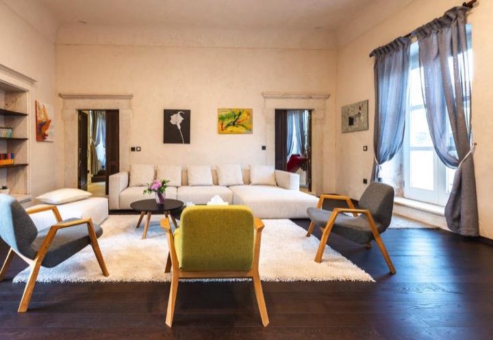 Luxury 6 bed villa with pool and large grounds in Zaton, Dubrovnik Region - sleeps 12-14