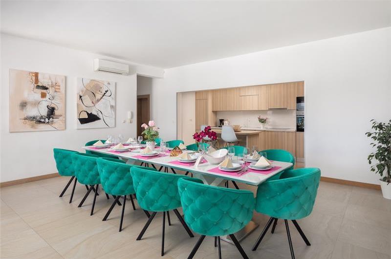 7 Bedroom Villa with Pool and Sea Views near Trogir, sleeps 14