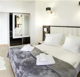 3 Villas with Pools and Sea Views near Trogir, sleep 40