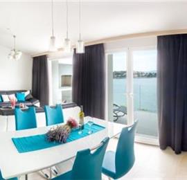 3 Villas with Pools and Sea Views near Trogir, sleep 40