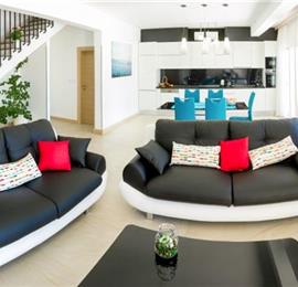 3 Villas with Pools and Sea Views near Trogir, sleep 40