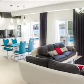 3 Villas with Pools and Sea Views near Trogir, sleep 40