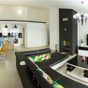 3 Villas with Pools and Sea Views near Trogir, sleep 40