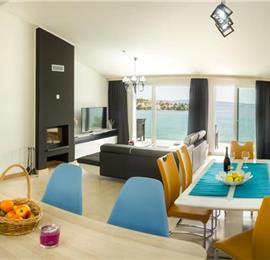 3 Villas with Pools and Sea Views near Trogir, sleep 40