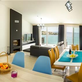 3 Villas with Pools and Sea Views near Trogir, sleep 40