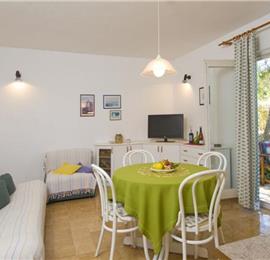 5 Bedroom Seaside Villa with Pool in Supetar, Brac Island, Sleeps 9-11