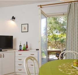 5 Bedroom Seaside Villa with Pool in Supetar, Brac Island, Sleeps 9-11