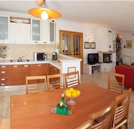 5 Bedroom Seaside Villa with Pool in Supetar, Brac Island, Sleeps 9-11