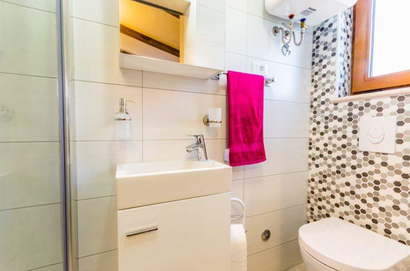 1 Bedroom Villa with Annexe and Pool near Pula, sleeps 2-4