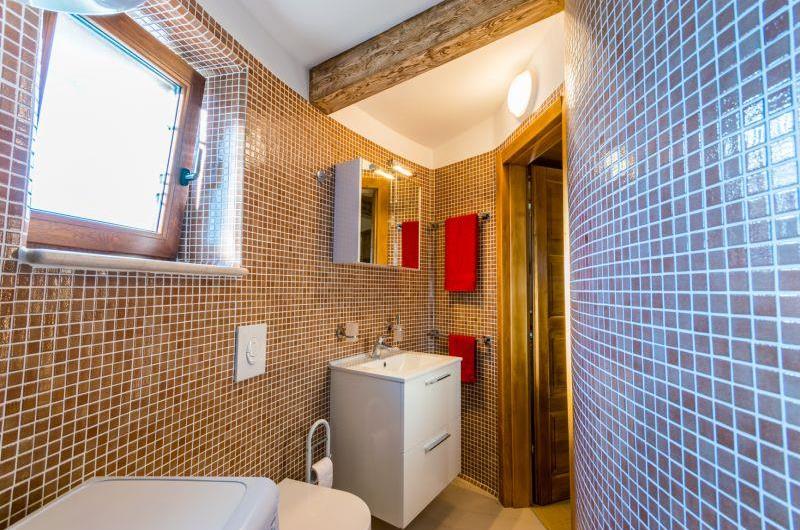 1 Bedroom Villa with Annexe and Pool near Pula, sleeps 2-4