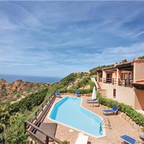 6 Bedroom Villa with Pool and Sea Views in Costa Paradiso, sleeps 12-14