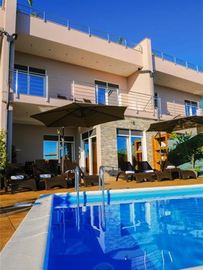 8 Bedroom Villa with 2 Pools and Sea Views near Opatija, sleeps 16