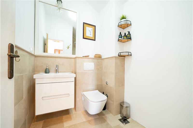 Studio Apartment with Shared Pool in Kotor Bay, Montenegro, Sleeps 2-3