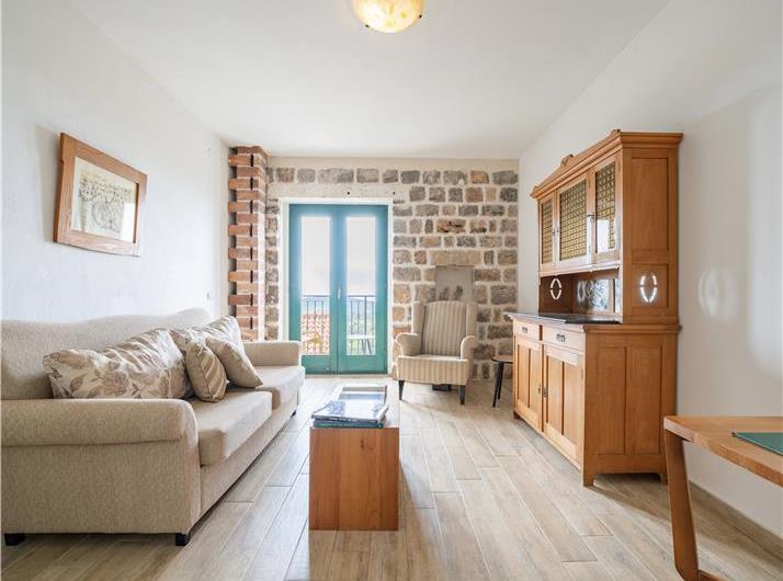 Studio Apartment with Shared Pool in Kotor Bay, Montenegro, Sleeps 2-3