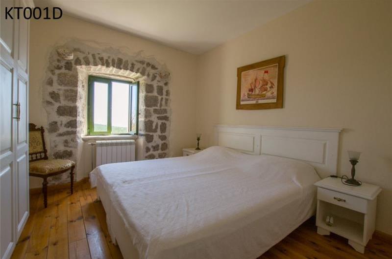 2 Bedroom Apartment with Shared Pool in Kotor Bay, Montenegro, Sleeps 4-5