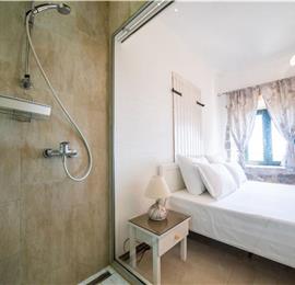 2 Bedroom Apartment with Shared Pool in Kotor Bay, Montenegro, Sleeps 4