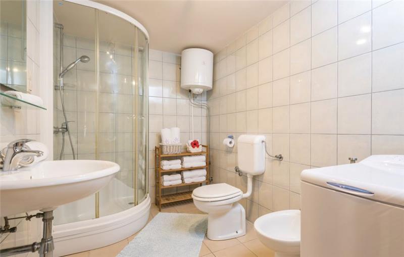 4 Bedroom Luxury Villa with Pool and Sea View in Orebic, sleeps 7-9