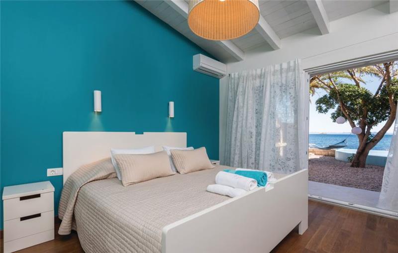 4 Bedroom Luxury Villa with Pool and Sea View in Orebic, sleeps 7-9